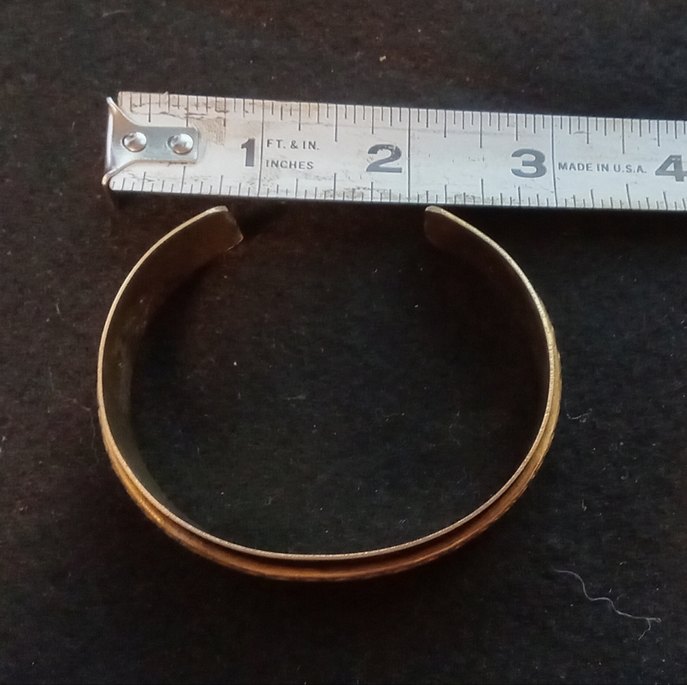 Native American NAVAJO Brass Cuff 1970s - Picture 7 of 7